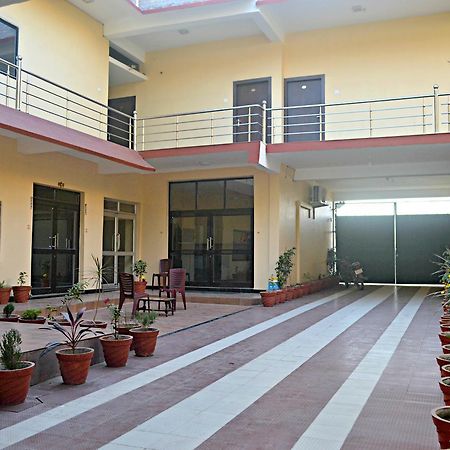Hotel Bhammars Balangir 外观 照片