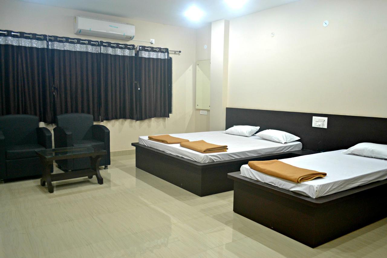 Hotel Bhammars Balangir 客房 照片
