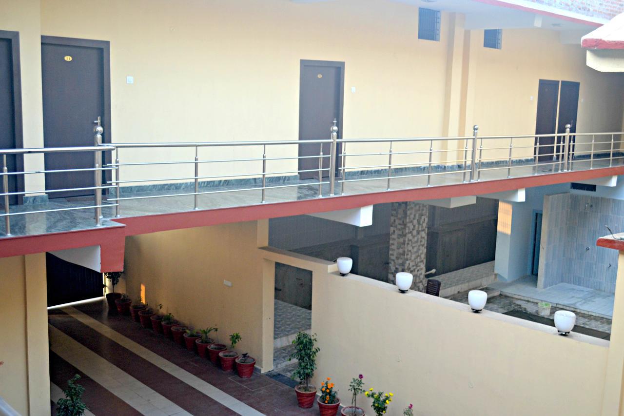 Hotel Bhammars Balangir 外观 照片