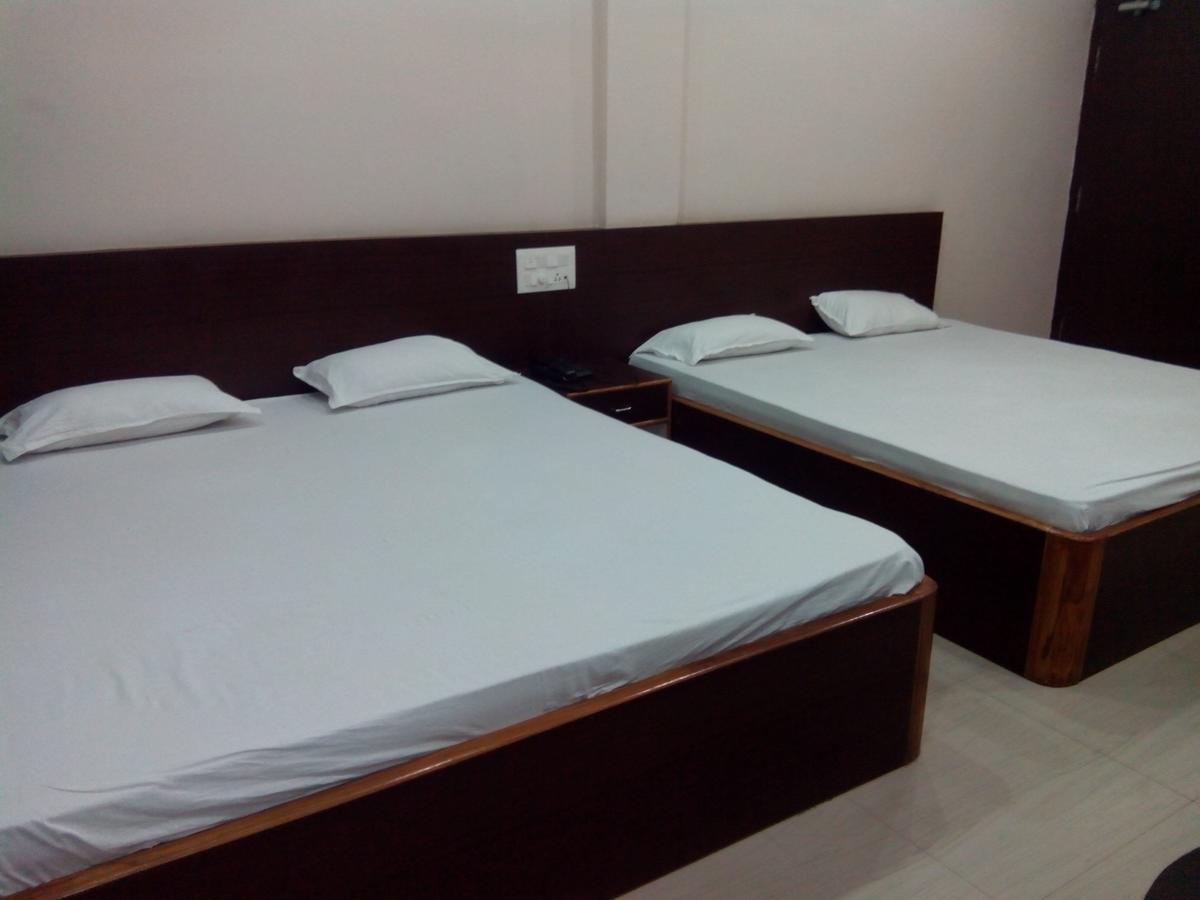 Hotel Bhammars Balangir 客房 照片