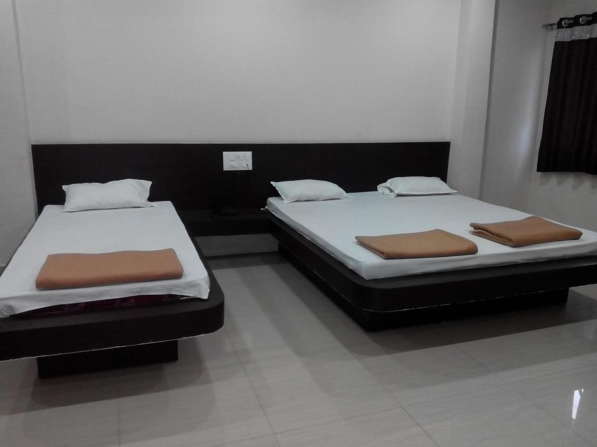 Hotel Bhammars Balangir 客房 照片